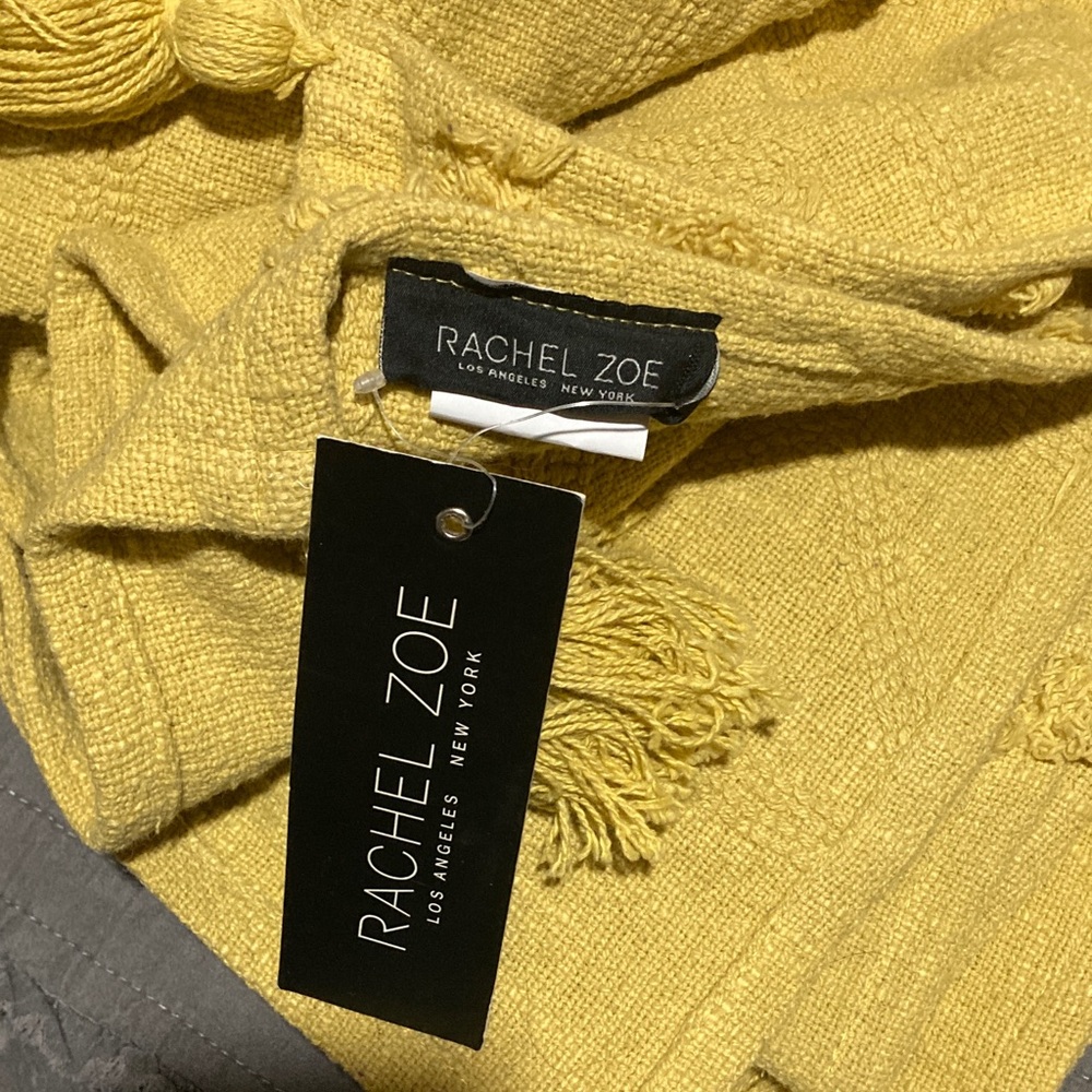 Rachel Zoe Yellow Textured Throw Blanket with tassels - Picture 7 of 9